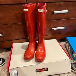 Hunter boots size 8
